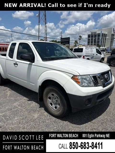 Used 2018 Glacier White Nissan S image 1