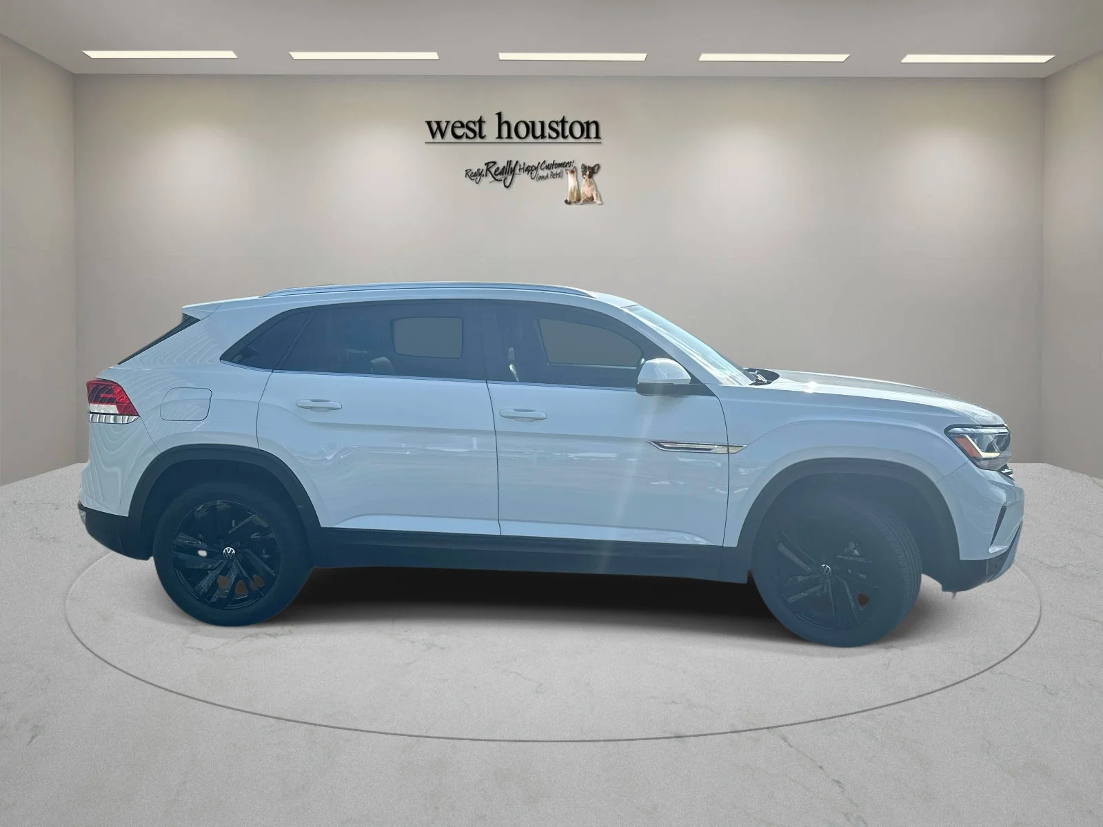 Used 2023 White Volkswagen 3.6L V6 SE w/Technology image 4