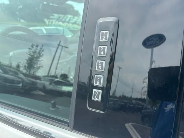 New 2026 Star White Metallic Tri-Coat Ford Platinum® image 3