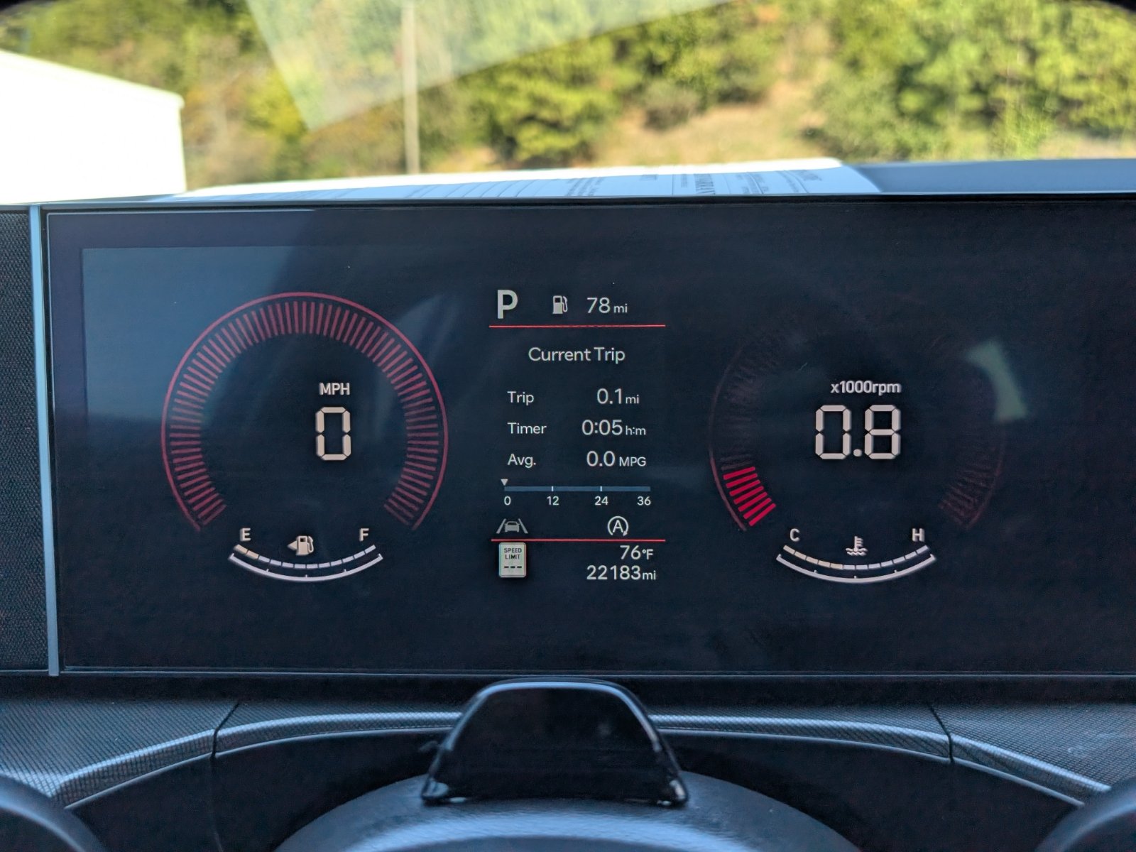 Used 2025 Phantom Black Hyundai XRT image 18