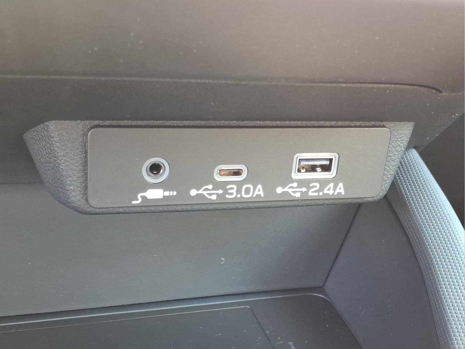 New 2026 RIVER ROCK PEARL Subaru Limited image 13