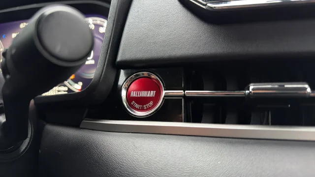 Used 2024  Mitsubishi SE Ralliart image 29