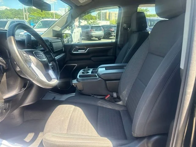 Used 2023 Black GMC Elevation image 16
