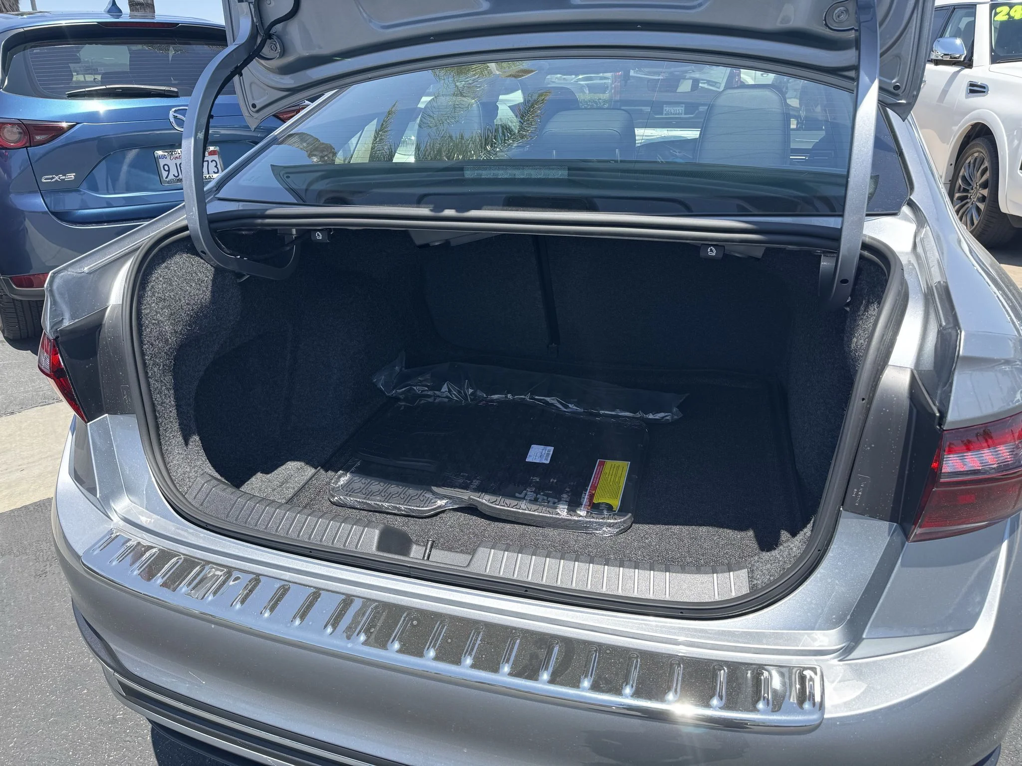 New 2026 Pyrite Silver Metallic Volkswagen SEL image 36