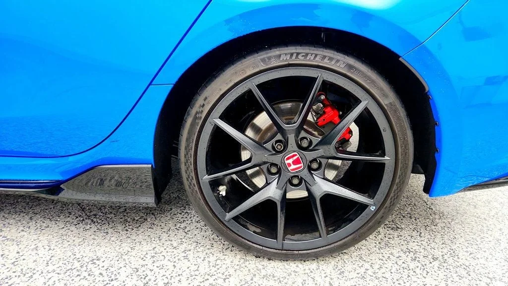 Used 2023 Boost Blue Pearl Honda Manual image 9