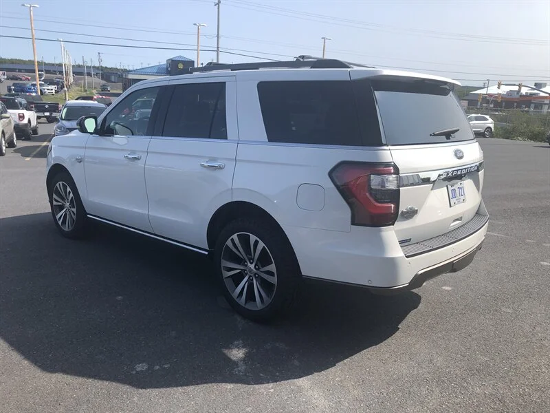 Used 2021 White Ford King Ranch image 4