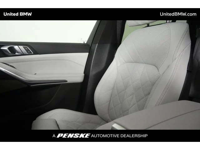 New 2026 Skyscraper Grey Metallic BMW X5 40i image 21