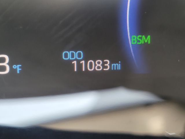Used 2025 Red Toyota XLE Premium image 30