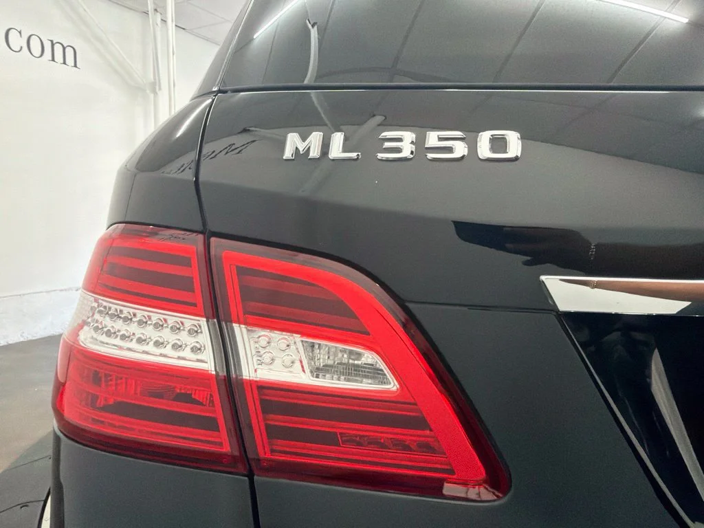 Used 2013 Black Mercedes-Benz ML 350 image 12