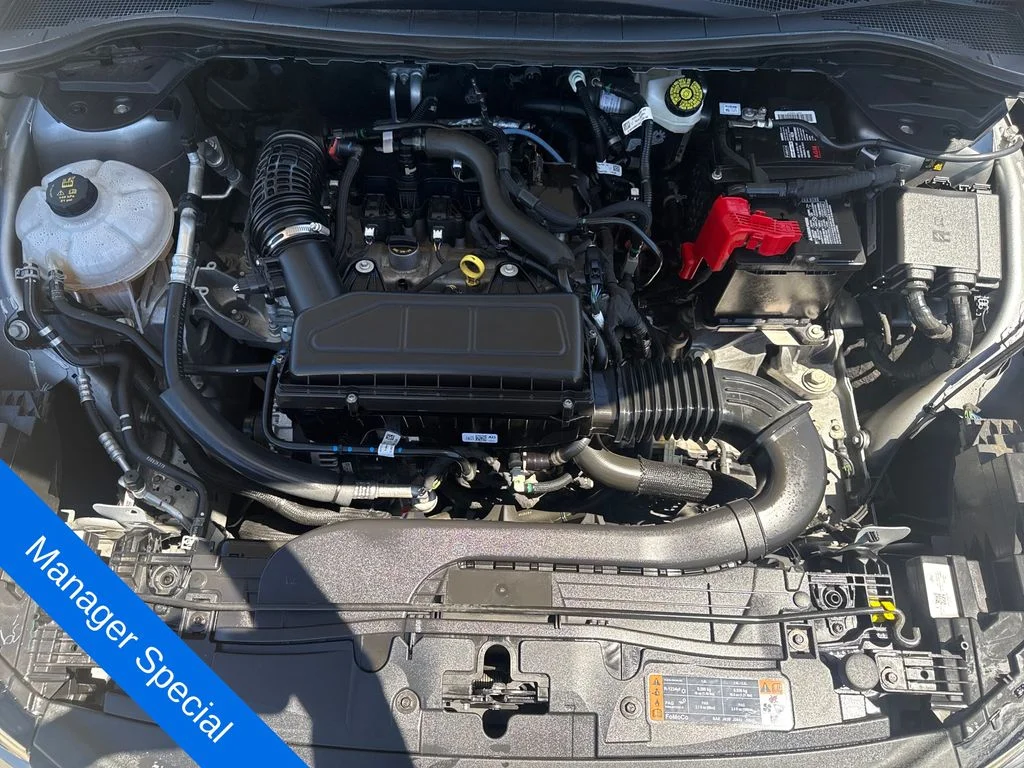 Used 2024 Silver Ford Active image 23