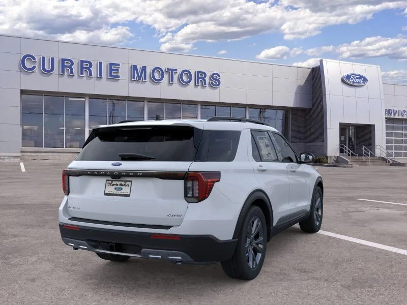 New 2026 Space White Metallic Ford Active image 8