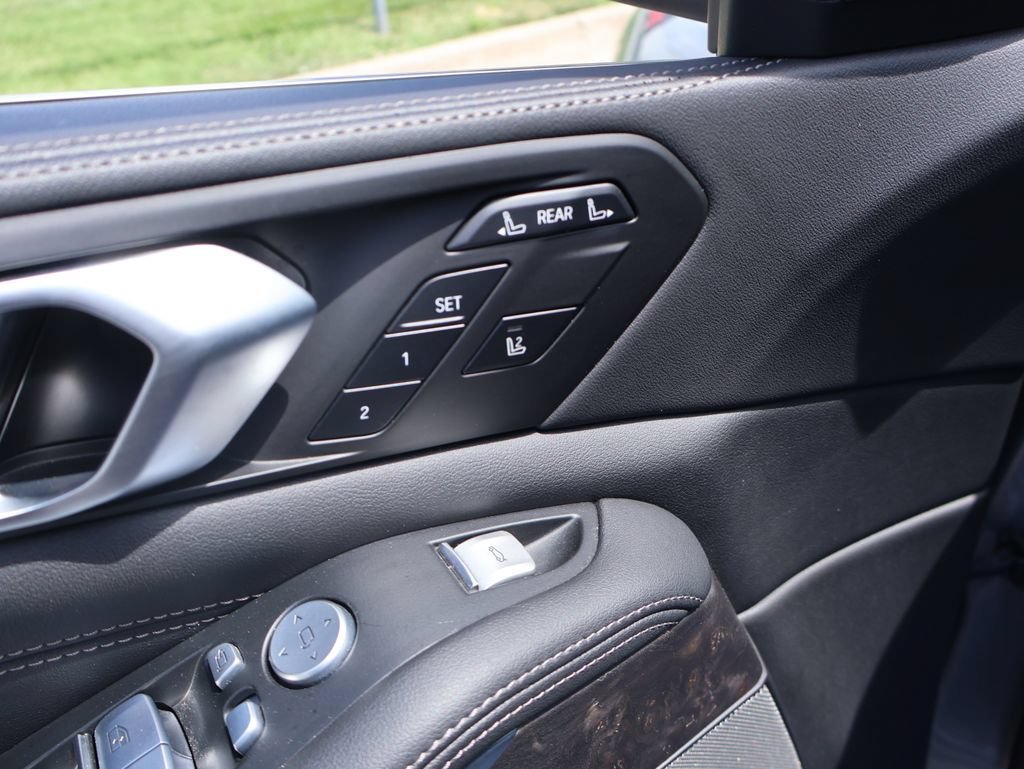 2025 BMW X7 40i - Photo 23