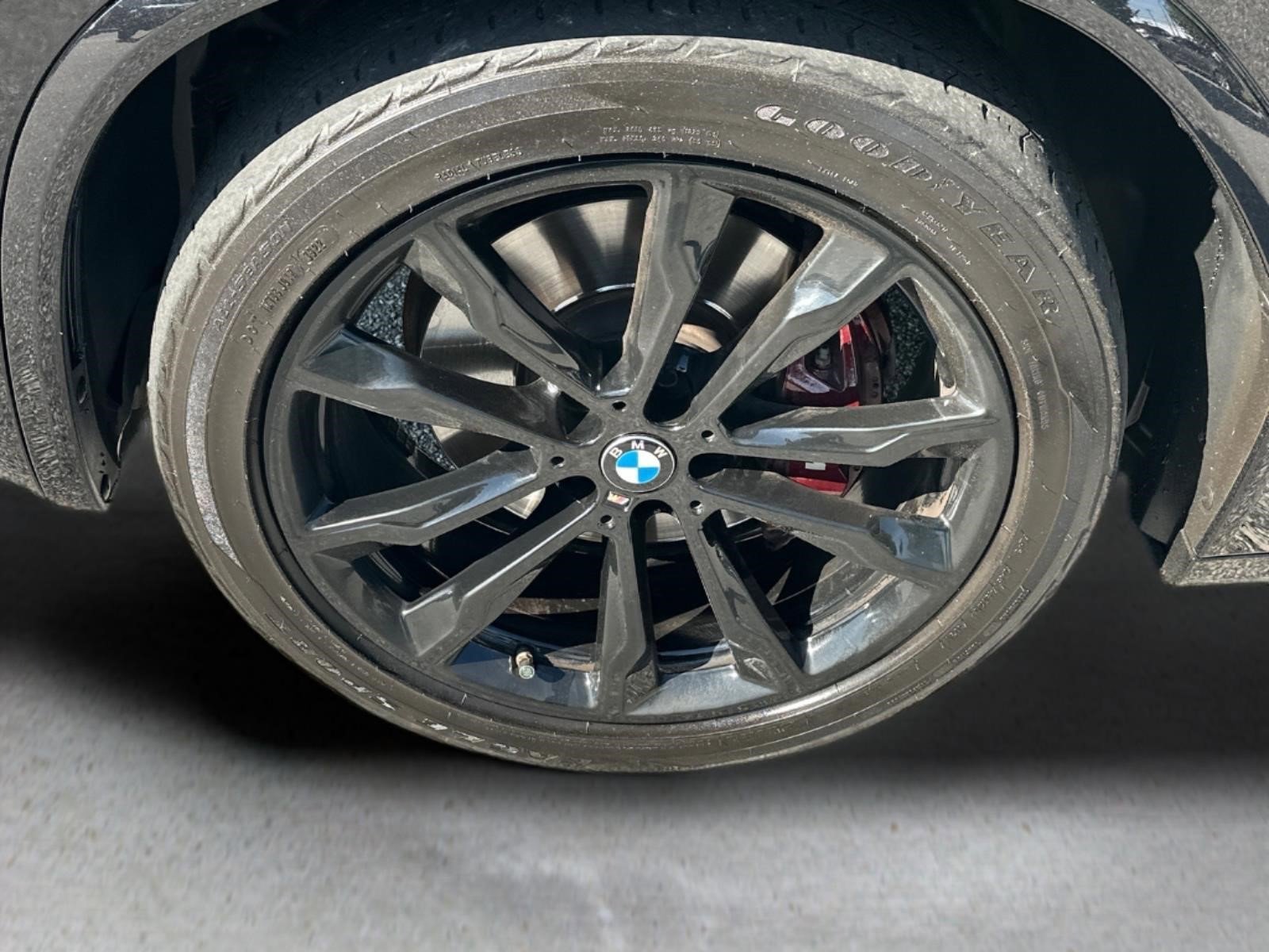 Used 2019 Black Sapphire Metallic BMW M40i image 29
