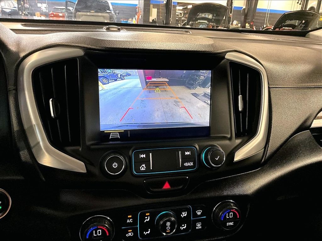 Used 2021 Black GMC SLE image 19
