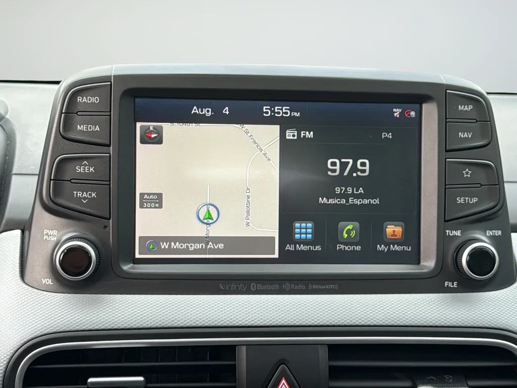 Used 2020 Red Hyundai Ultimate image 14