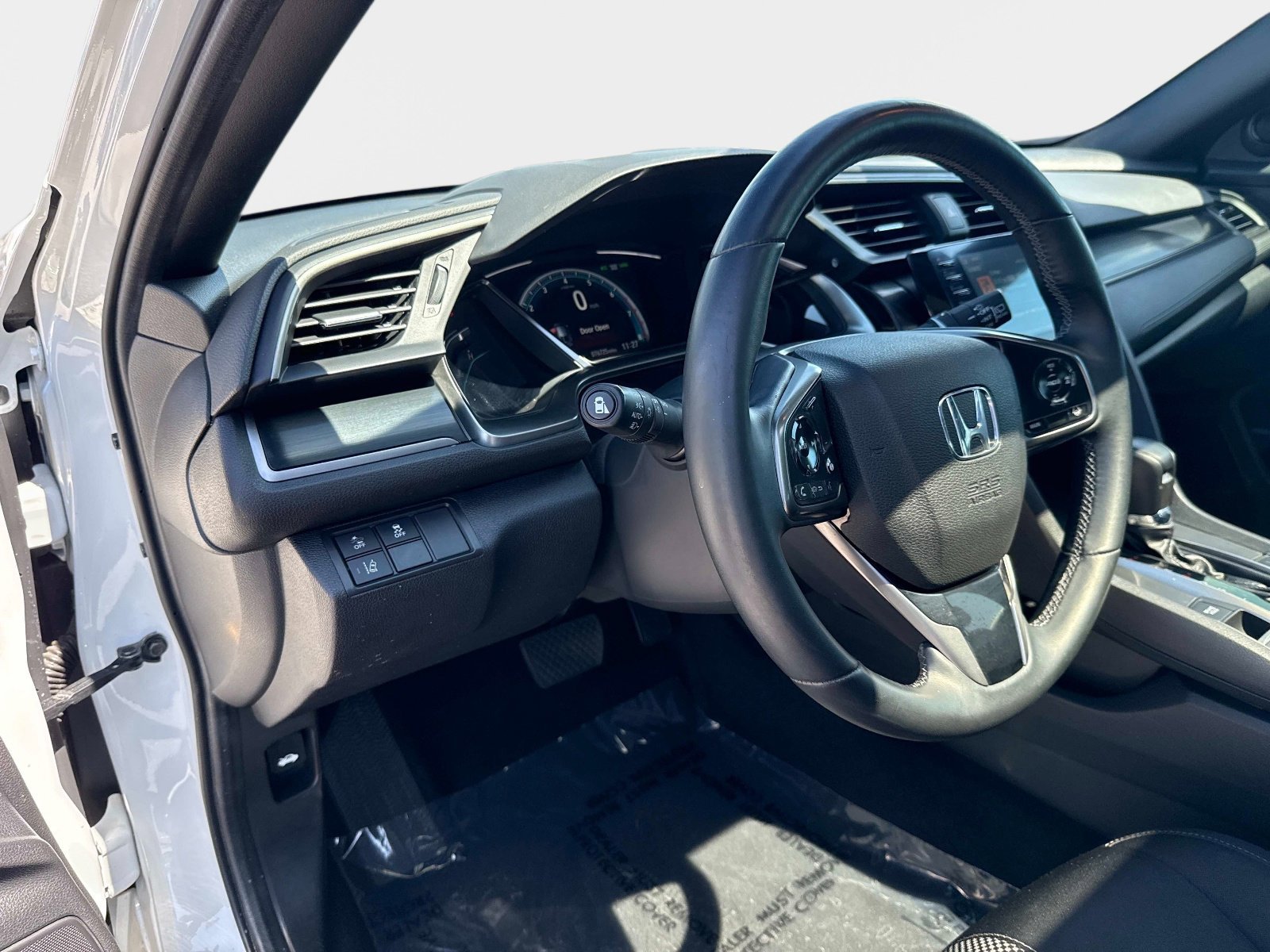 Used 2020 Platinum White Pearl Honda EX image 18