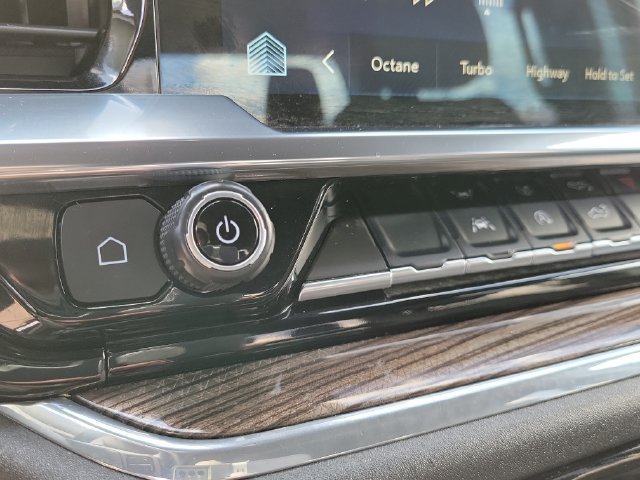 2025 Chevrolet Silverado 1500 LT - Photo 30