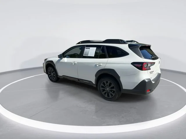 Used 2023 White Subaru Onyx Edition XT image 6