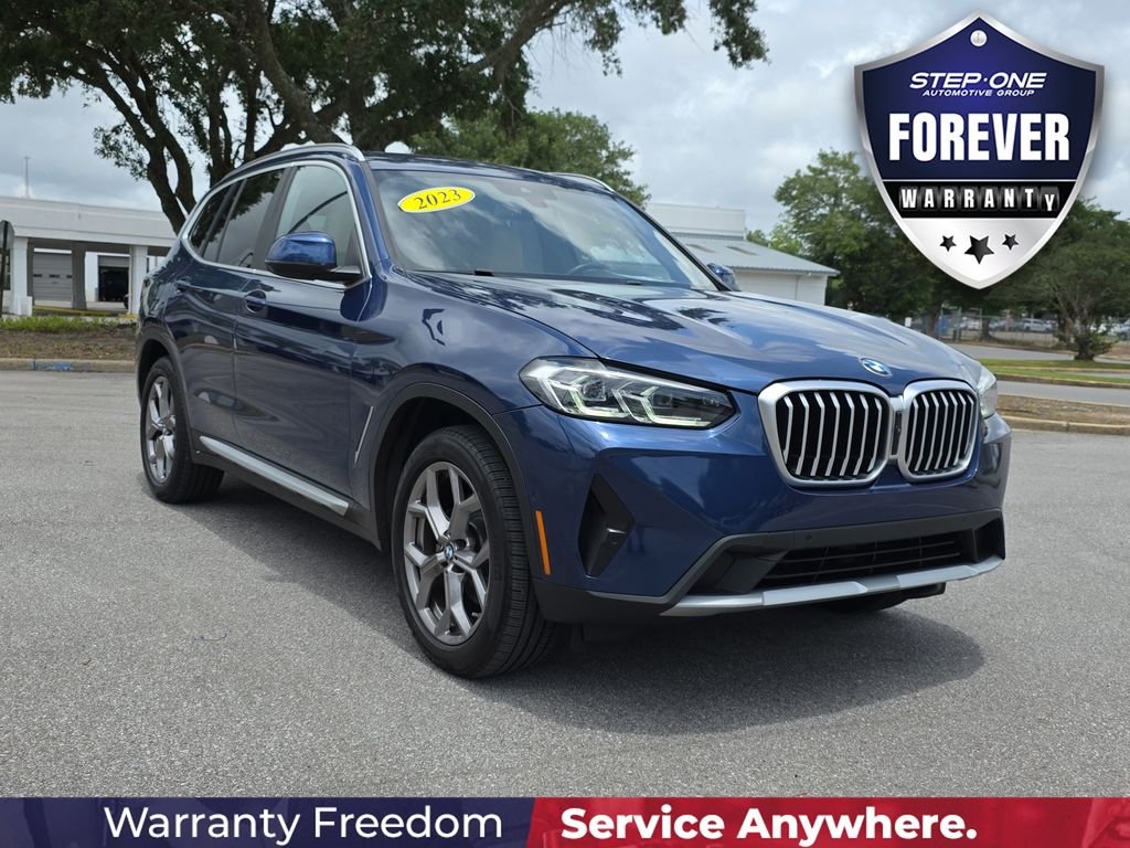 Used 2023 Blue BMW sDrive30i image 9