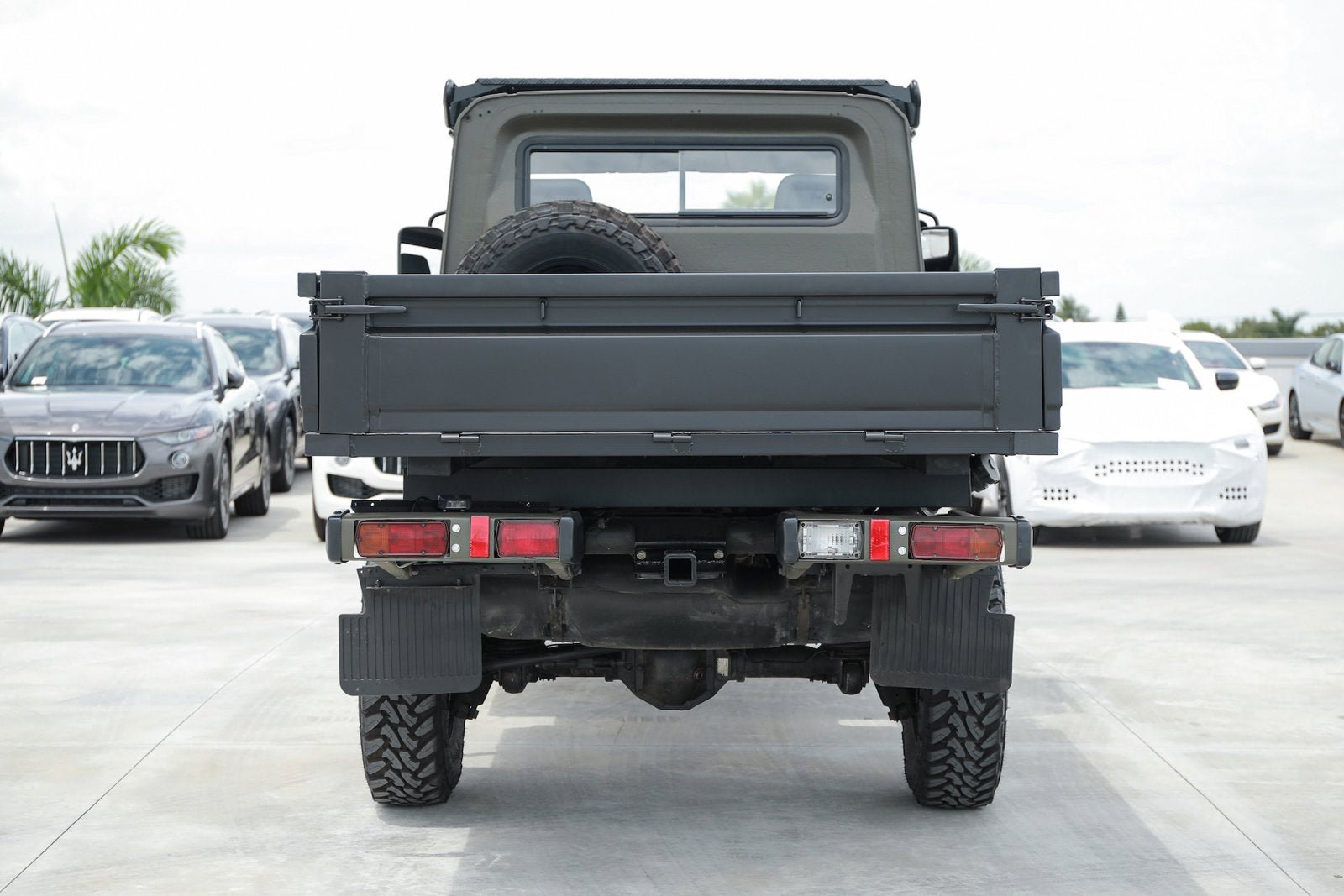 Used 1994 Green Mercedes-Benz  image 4