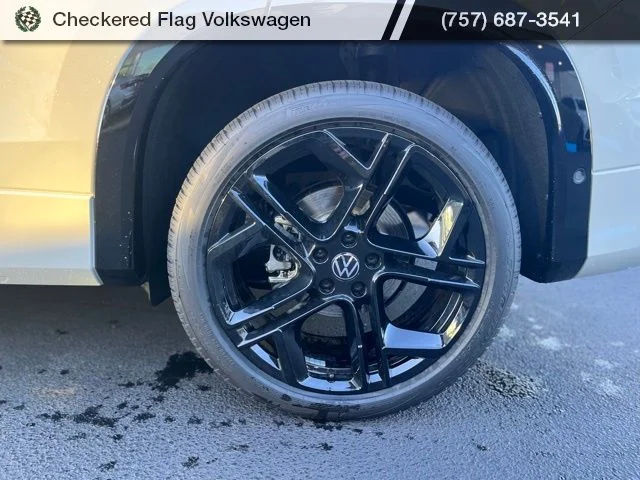 New 2026 Gray Volkswagen 2.0T SE R-Line Black image 7
