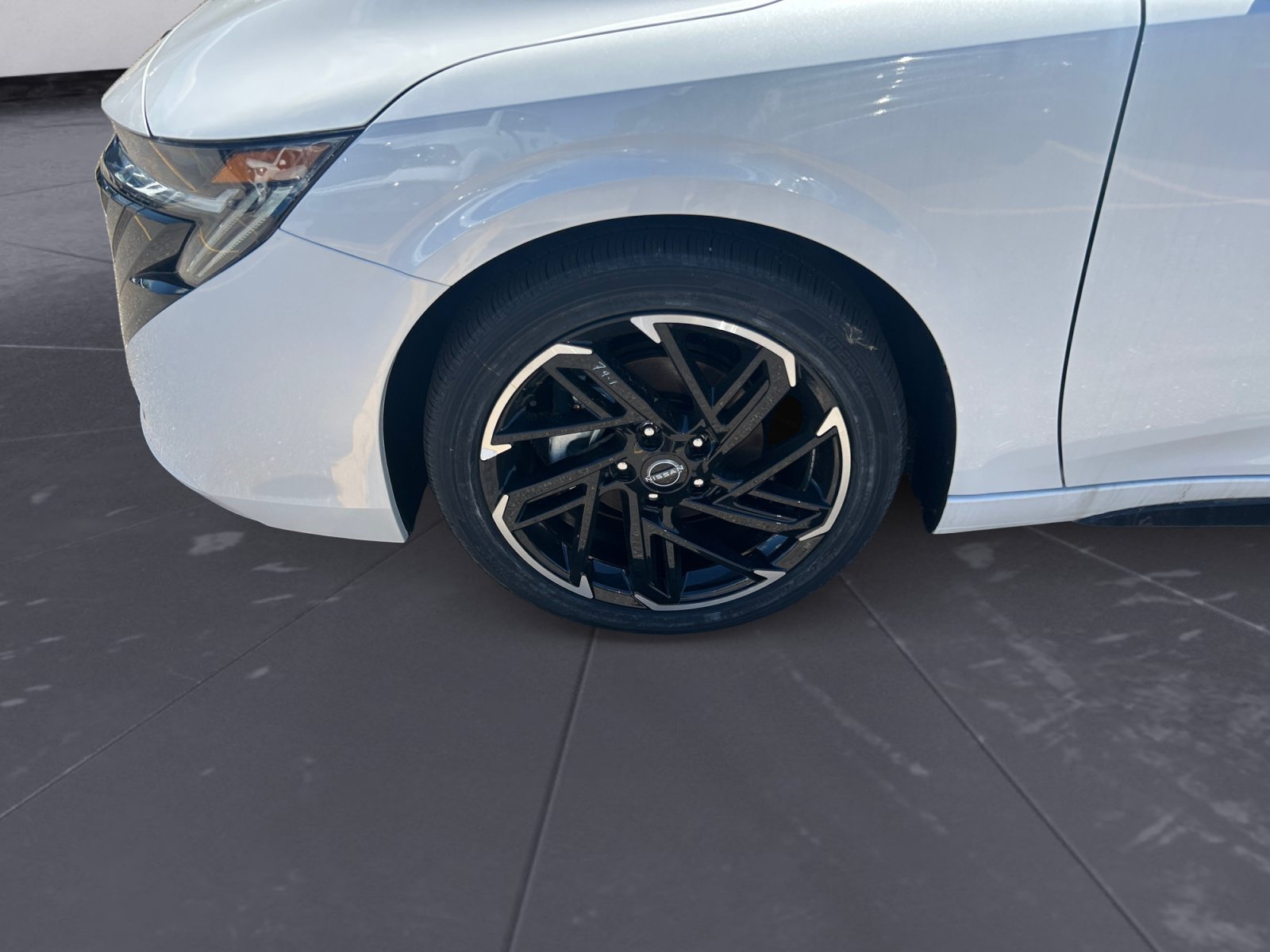 2026 Nissan Sentra SR - Photo 42