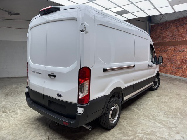 2025 Ford Transit photo 4