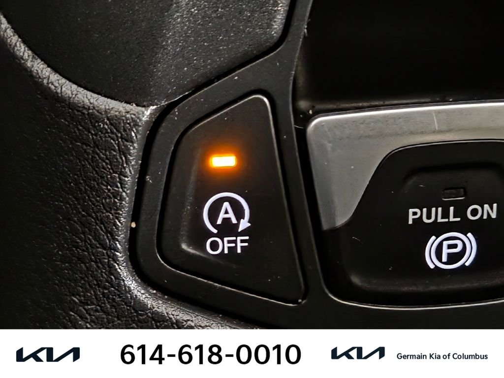 Used 2020 Red Jeep Trailhawk image 31