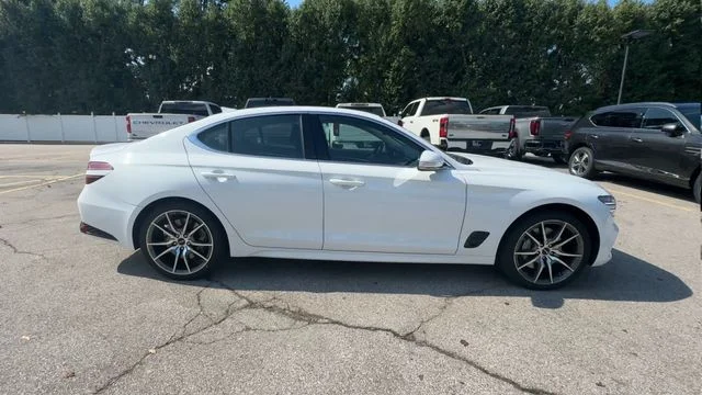 Used 2026 Alta White Genesis 2.5T AWD image 11