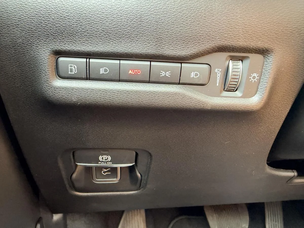 New 2026 Grey Jeep Laredo image 29