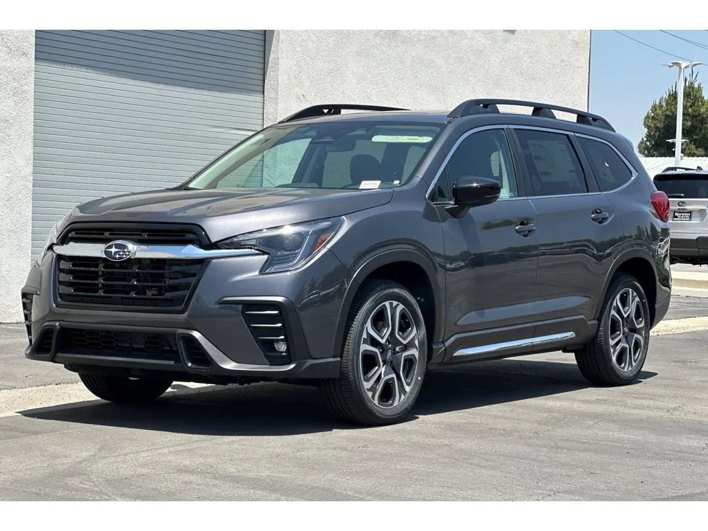 New 2026 MAGNETITE GRAY METALLIC Subaru Limited 8-Passenger image 8