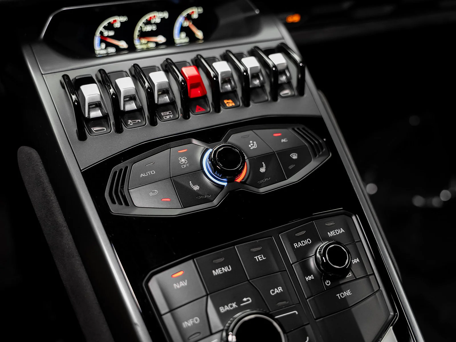Used 2015 Black Lamborghini LP610-4 image 43