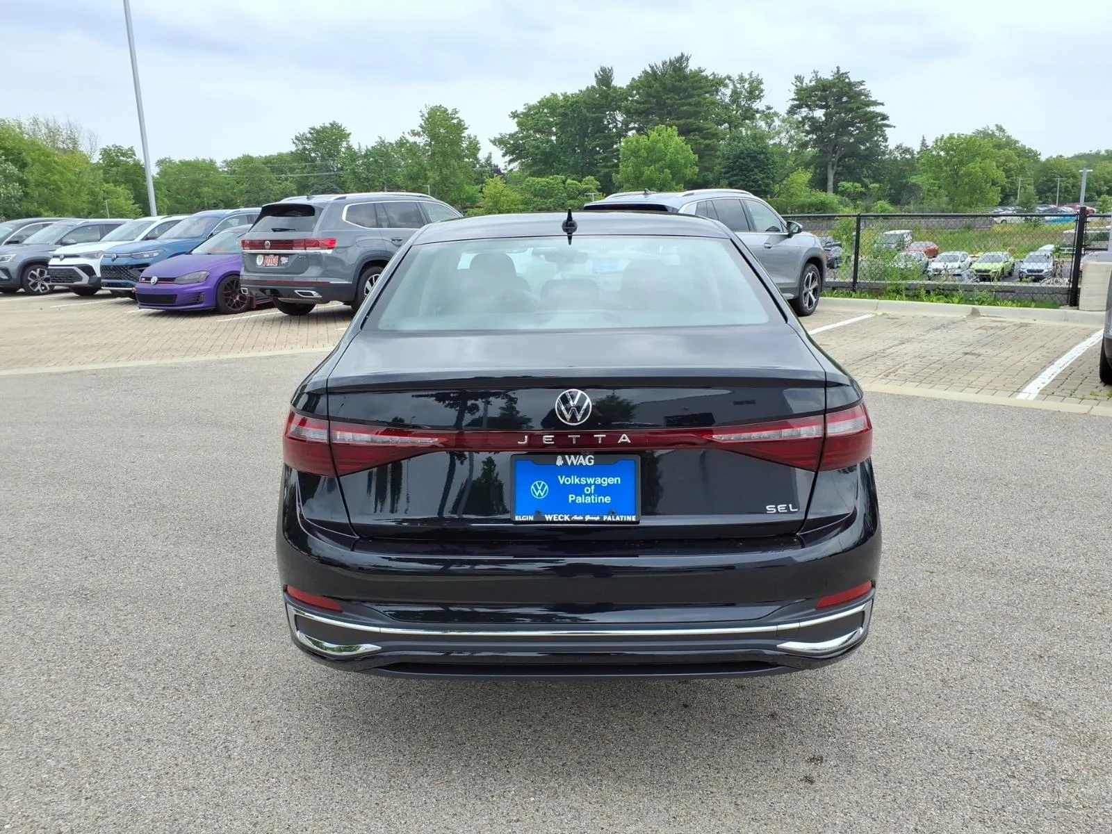 New 2026 Deep Black Pearl Volkswagen SEL AUTO image 6