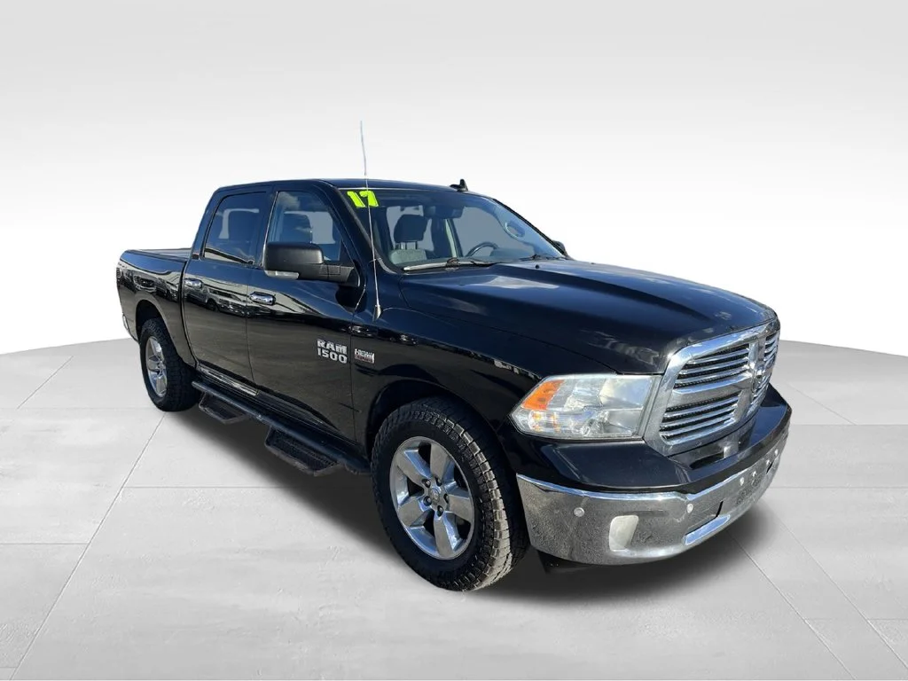 Used 2017 Black Ram Big Horn image 3