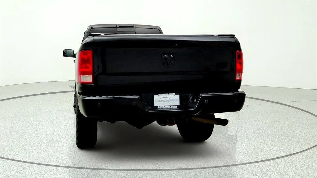 Used 2016 Brilliant Black Crystal Pearlcoat Ram 4WD Crew Cab 149