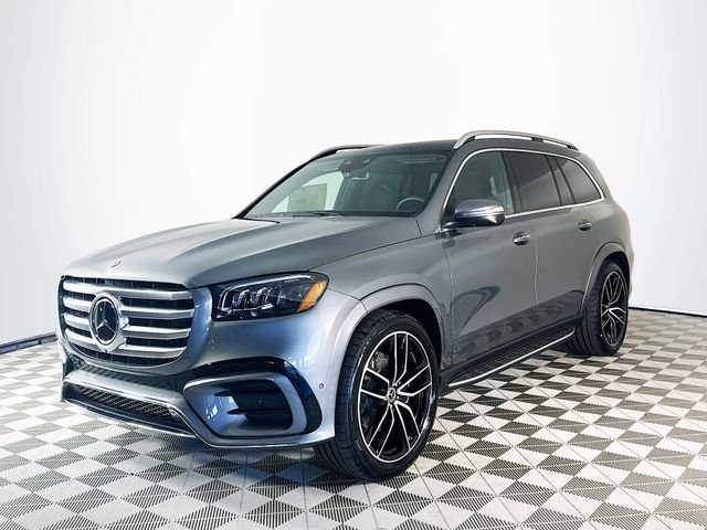 New 2026 Selenite Grey Metallic Mercedes-Benz GLS 580 image 3