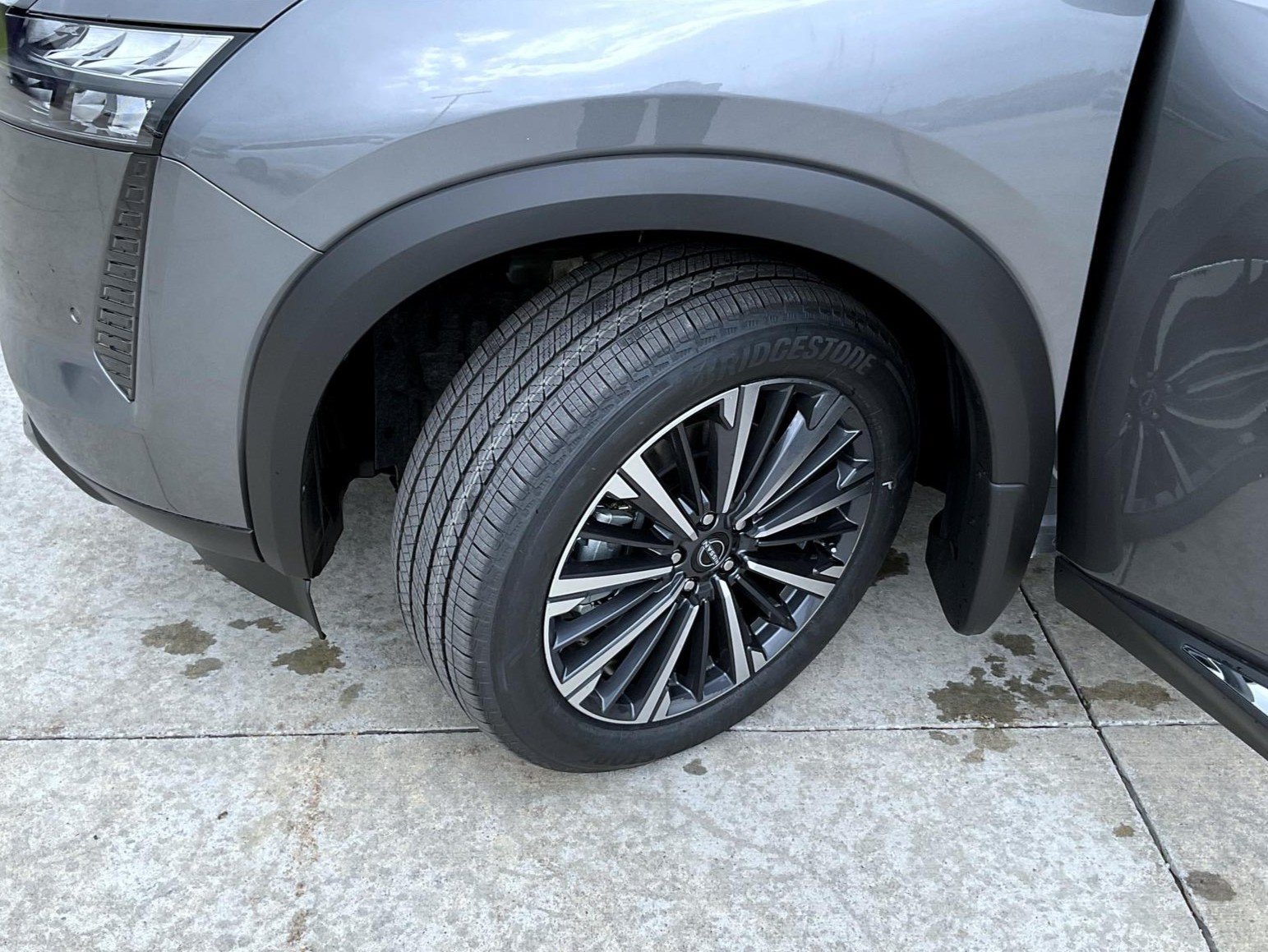 New 2026 Gun Metallic Nissan Platinum image 26