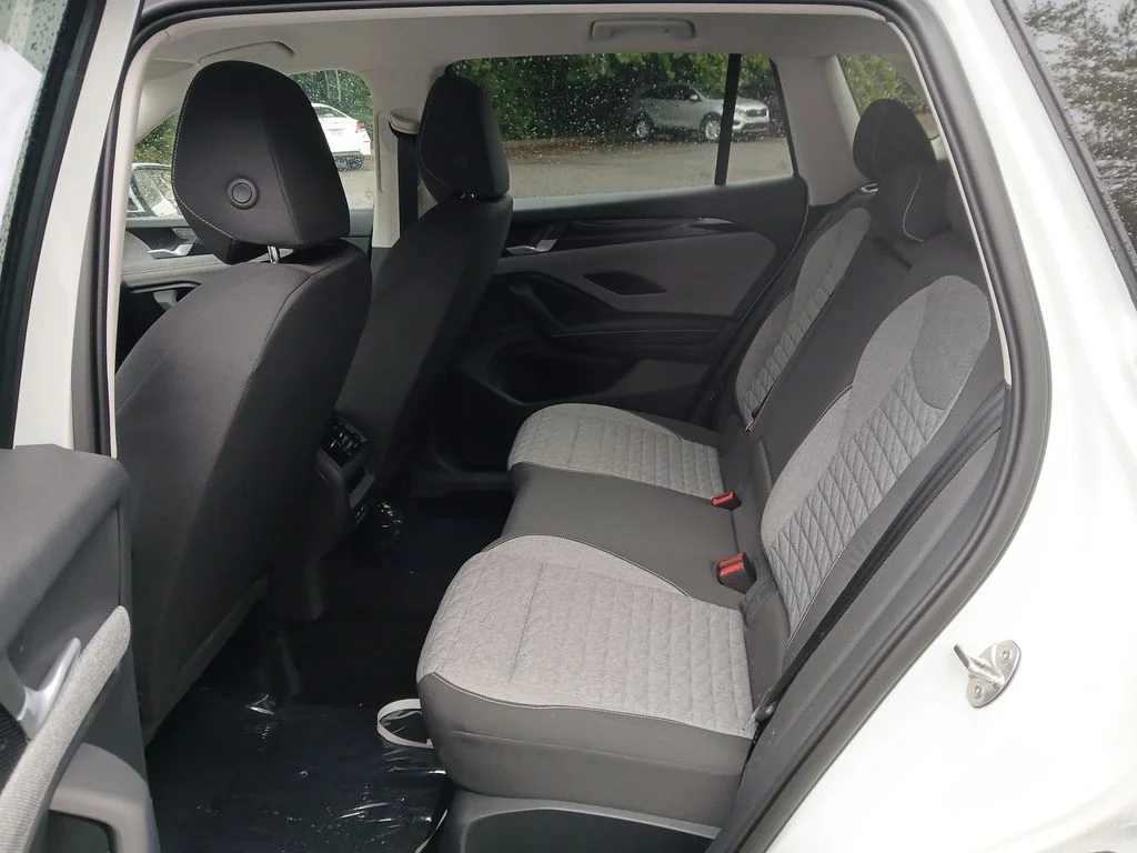 2025 Volkswagen Tiguan S - Photo 23