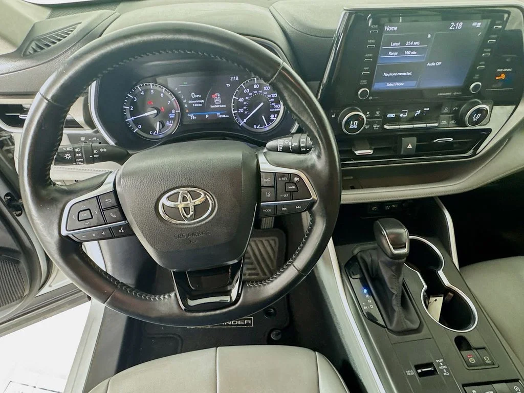 Used 2020 Celestial Silver Metallic Toyota XLE image 12