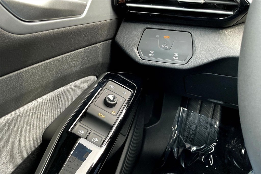 New 2026 White Volkswagen Pro image 14