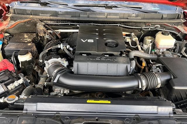 Used 2022 Cardinal Red Nissan PRO-4X image 7