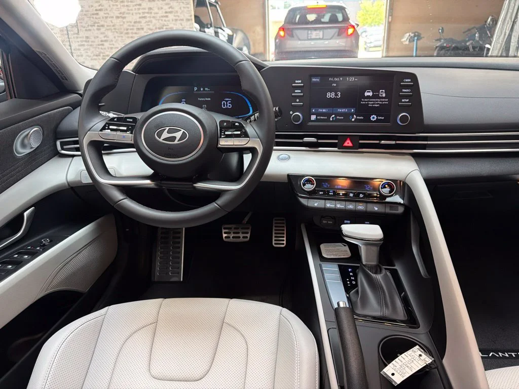 New 2026 Amazon Gray Hyundai SEL Sport Plus image 20