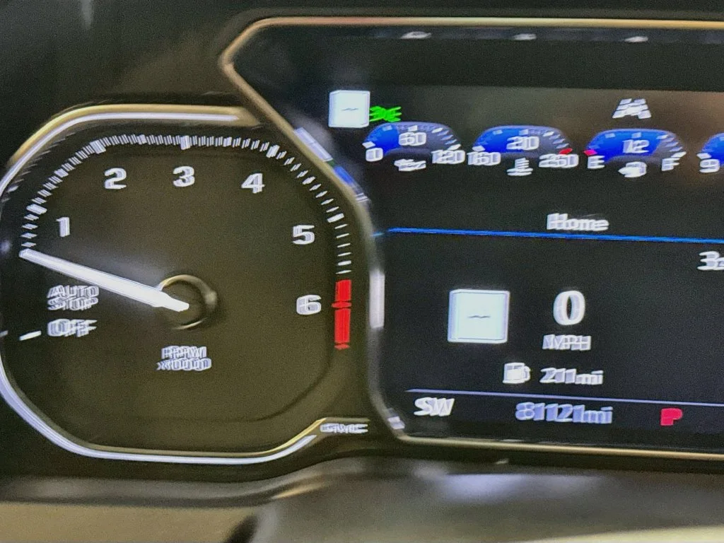 Used 2021 White GMC Denali image 15