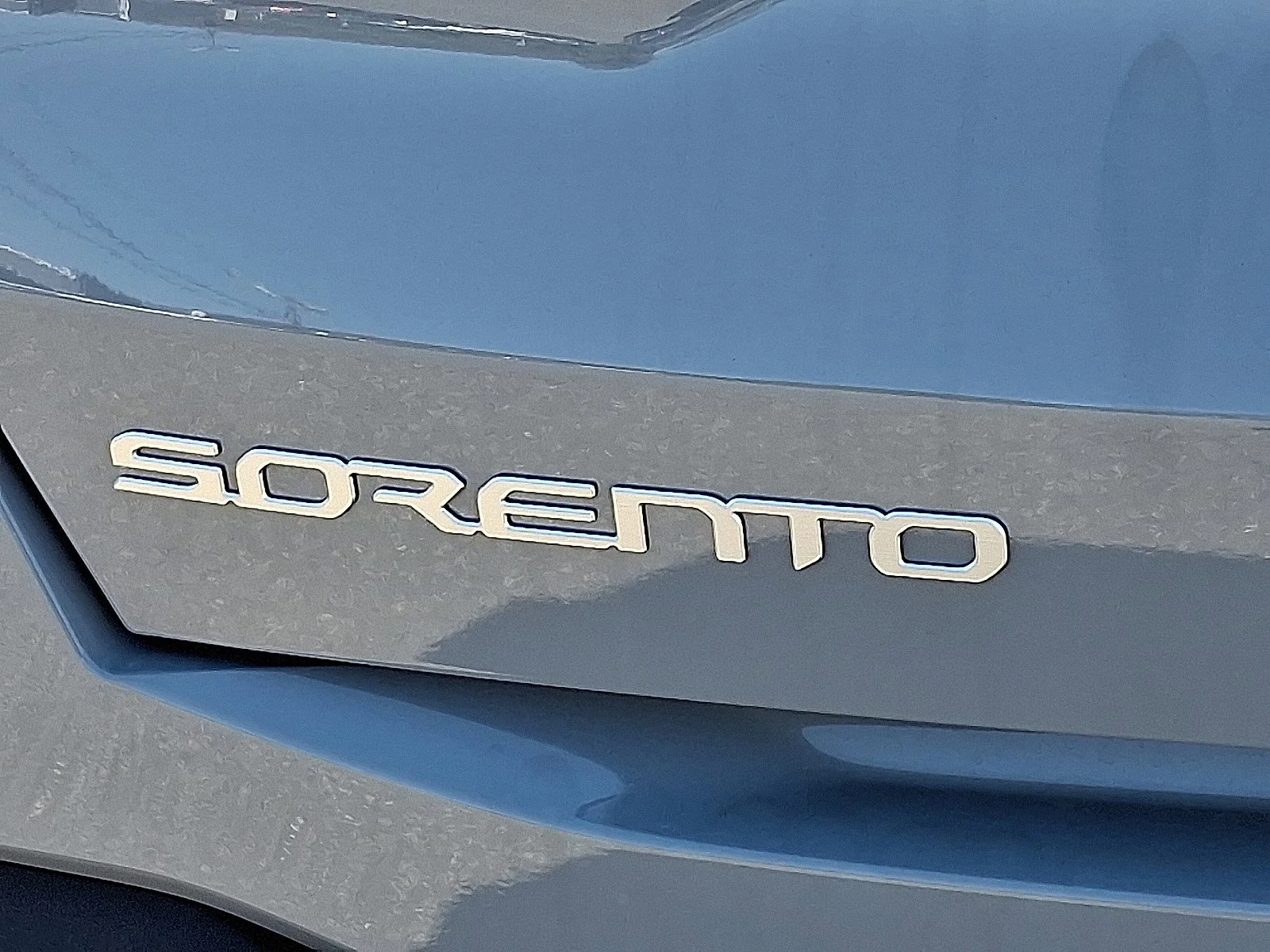 New 2026 Wolf Gray Kia S image 7