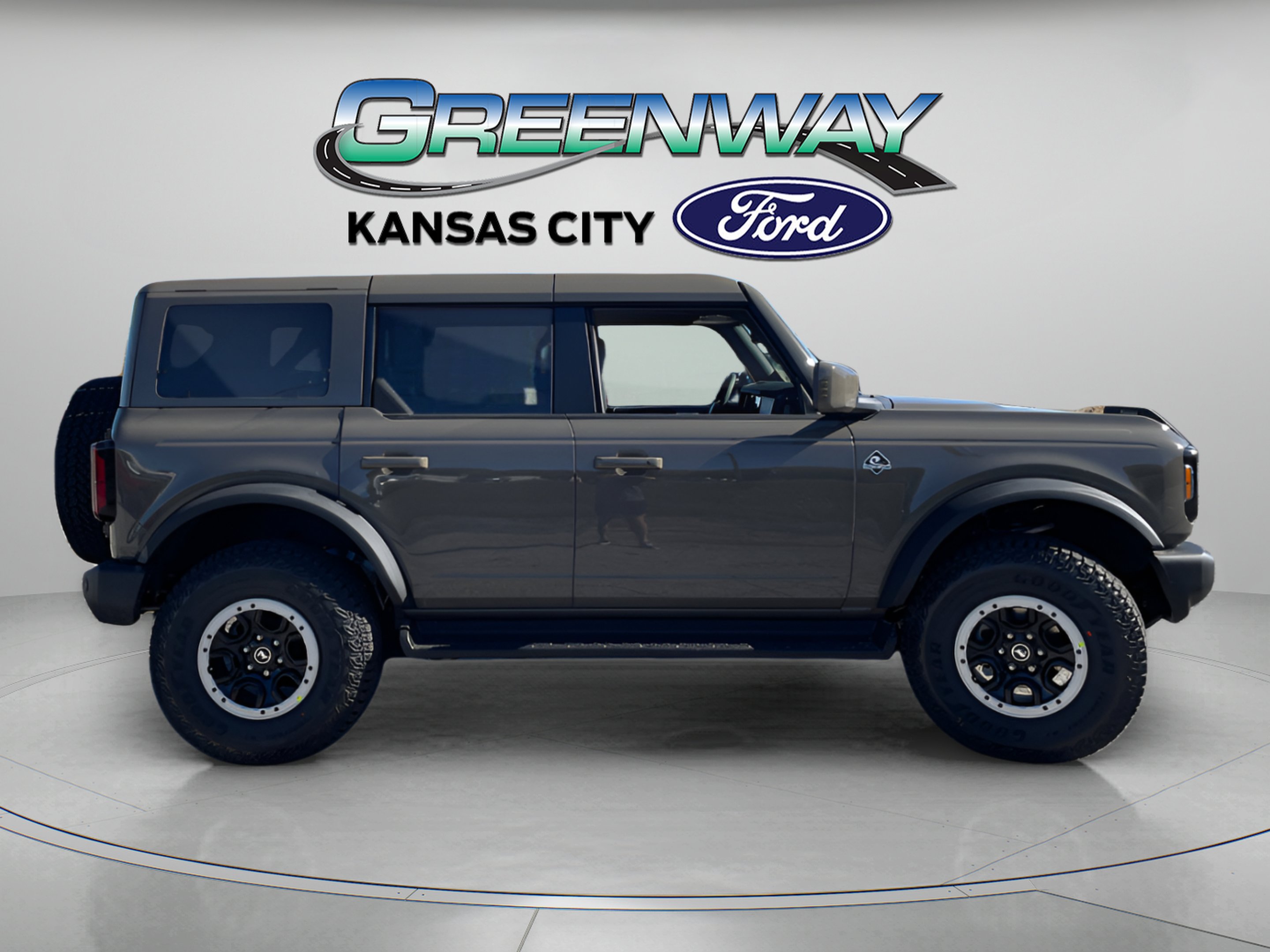 2025 Ford Bronco 4-Door Outer Banks - Photo 9