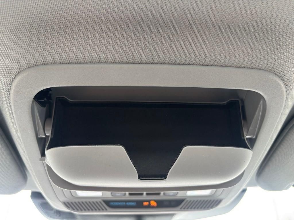 Certified Used 2022 Gray Metallic Ford XLT image 42