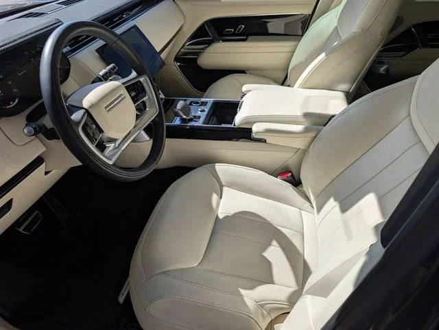 2023 Land Rover Range Rover SE - Photo 8