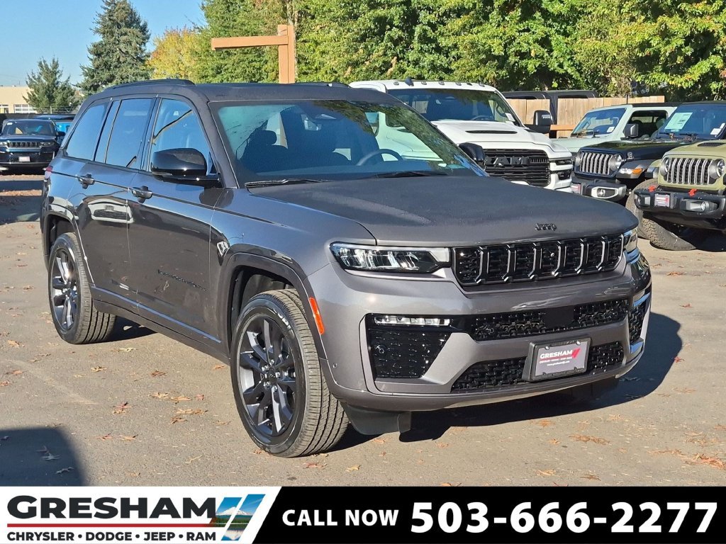 New 2026 Baltic Gray Metallic Clear-Coat Exterior Paint Jeep Limited Reserve image 1