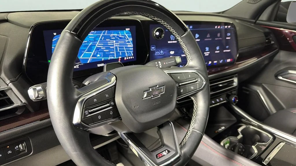 Used 2025 Mosaic Black Metallic Chevrolet Z71 image 21