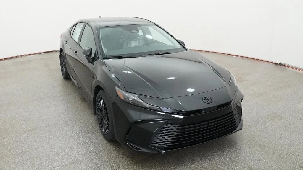 New 2026 Midnight Black Metallic Toyota LE image 19